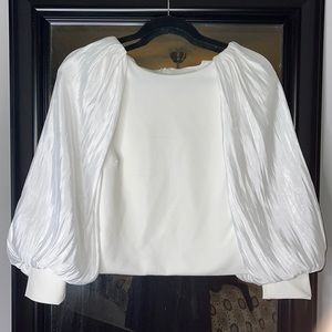 White balloon sleeve blouse